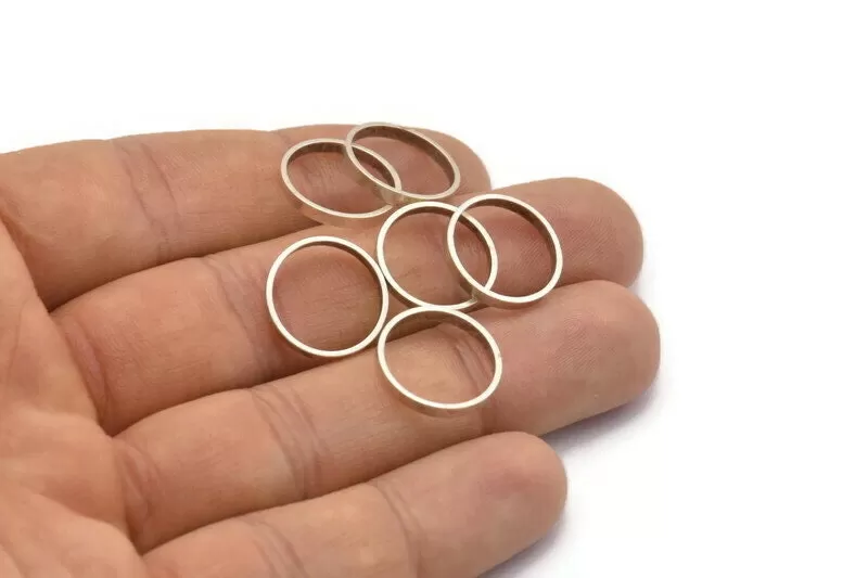 Antique Silver Circle Connectors, 12 Antique Silver Plated Circle Connectors (16x0.8x2mm) D0308 H0257