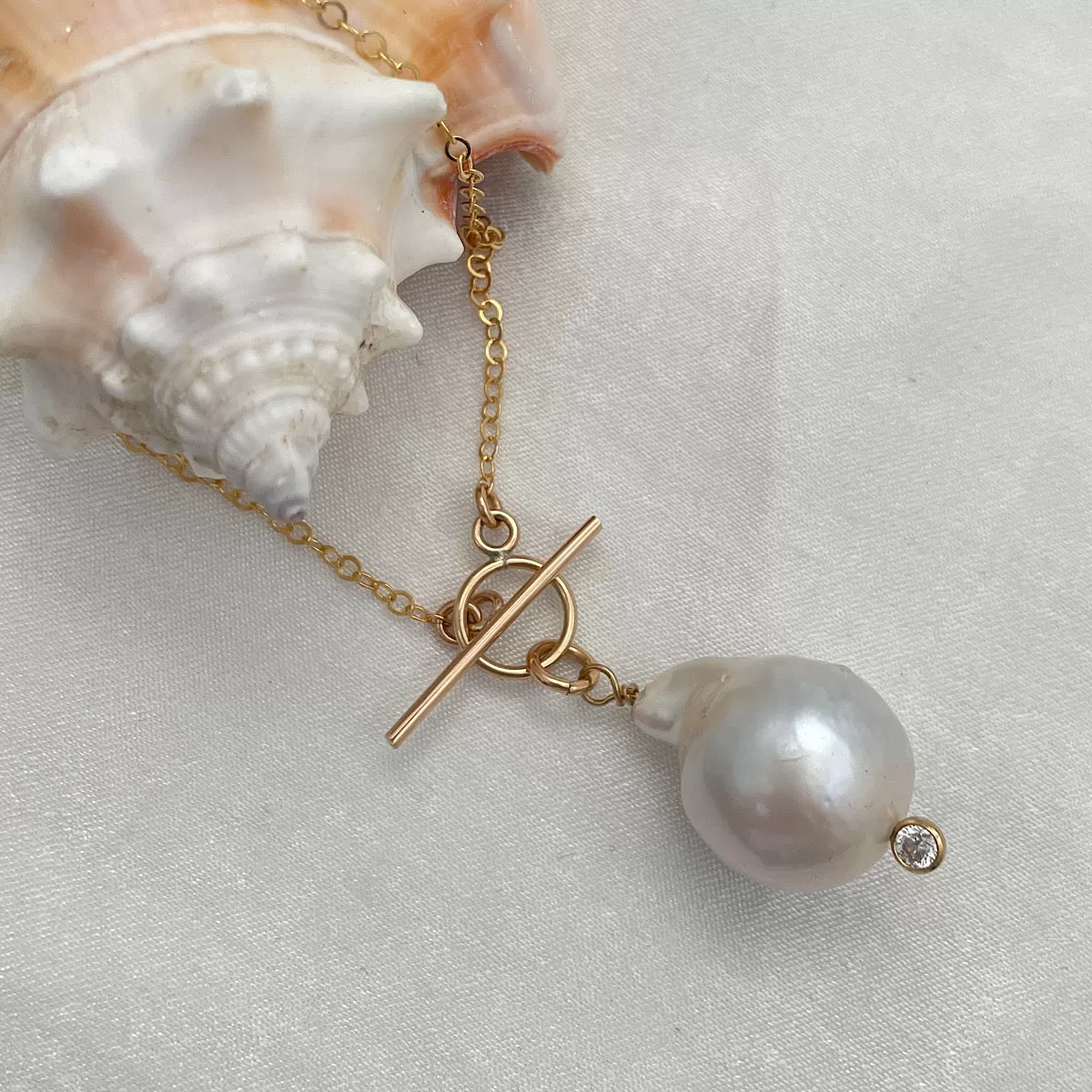 Big Baroque Pearl Necklace