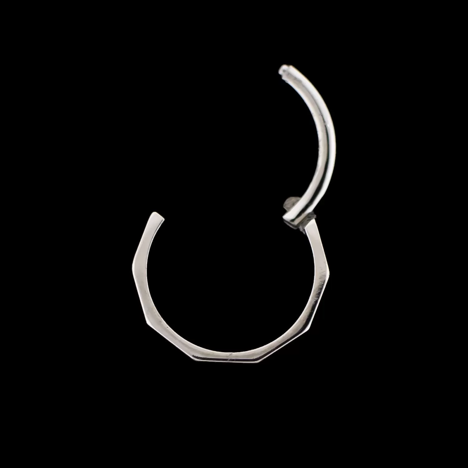 Esther - Hinged Segment Ring