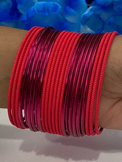 Gorgeous Ethnic Bollywood Fashion Red Plain Metal Bangles