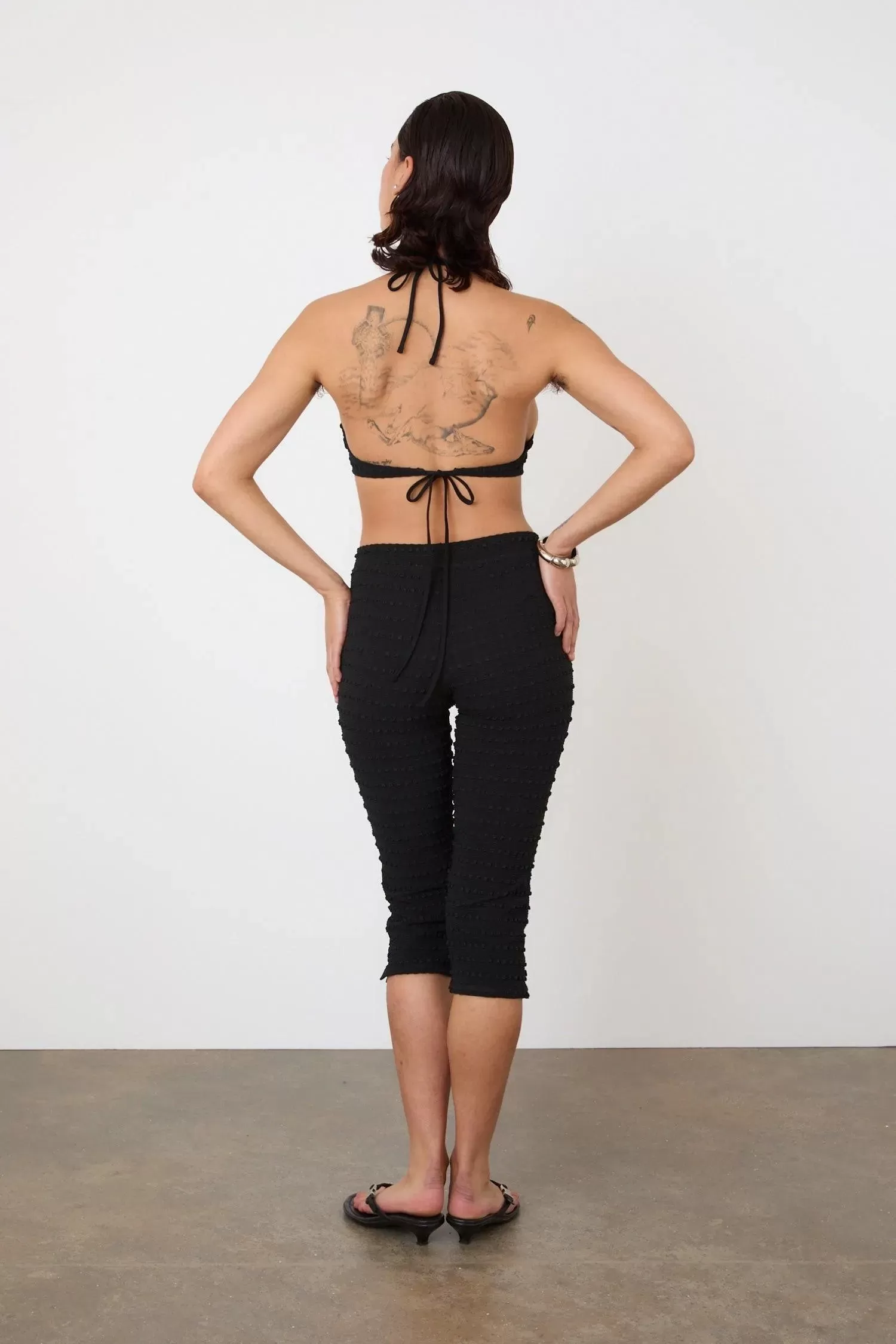 The Cindy Capris, Black