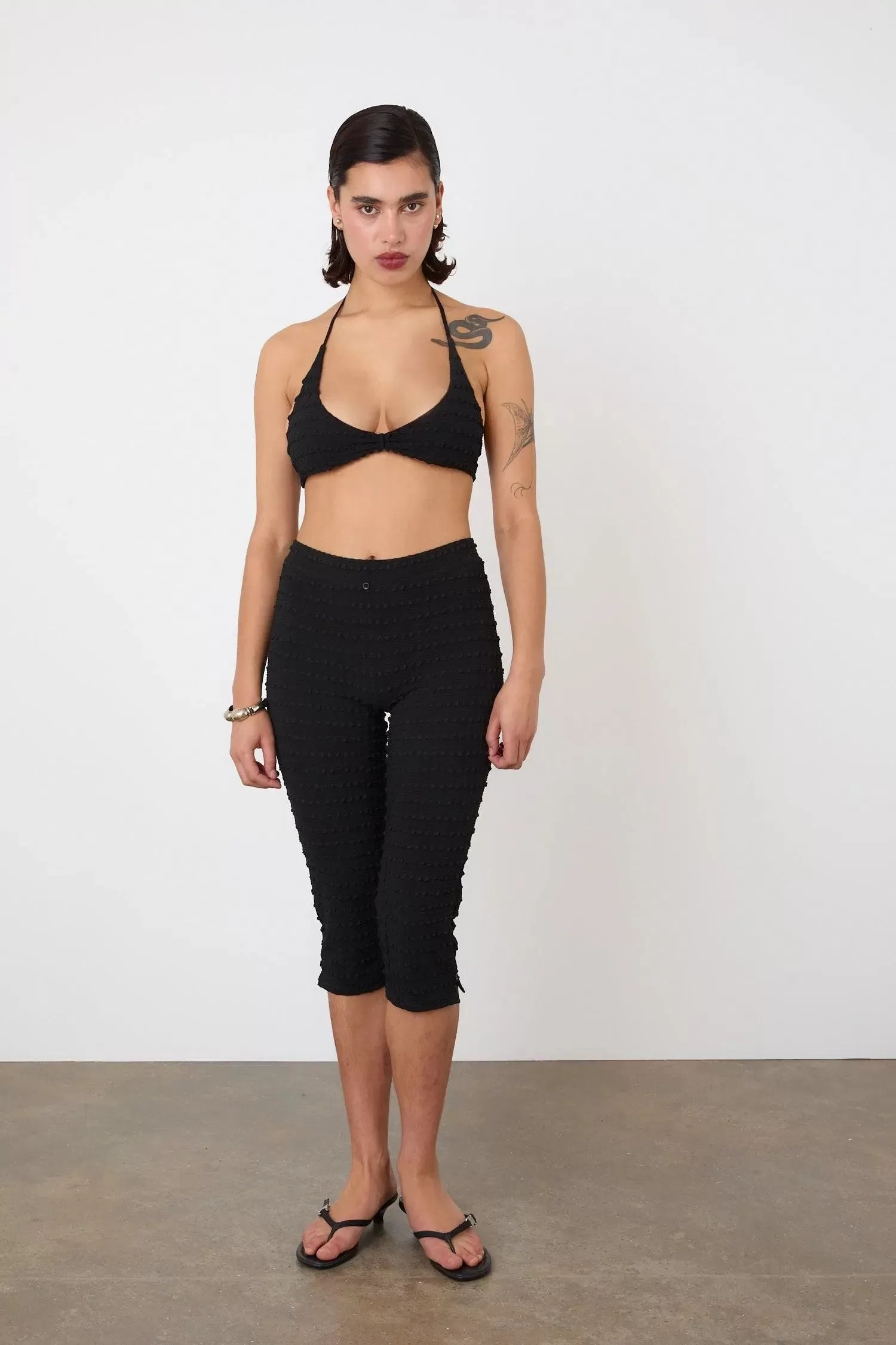 The Cindy Capris, Black