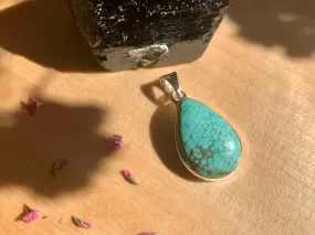 Tibetan Turquoise Akoni Pendant - Teardrop